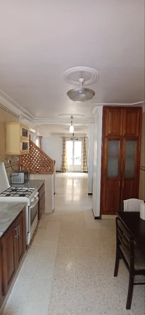 Location vacances Appartement Niveau de villa F2 Alger Hydra