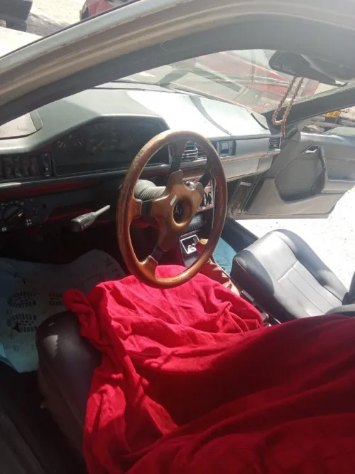 Mercedes E250 1986 E250