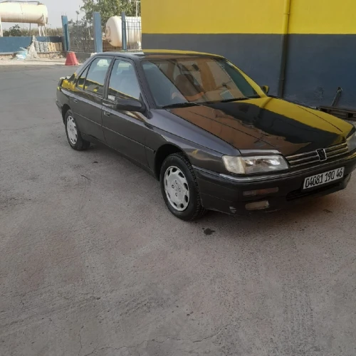 Peugeot 605 1990 605