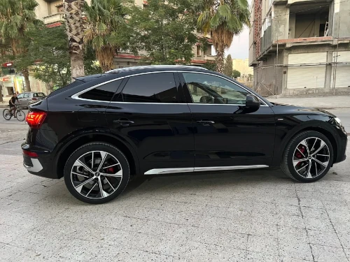 Audi Q5 2023 Sline