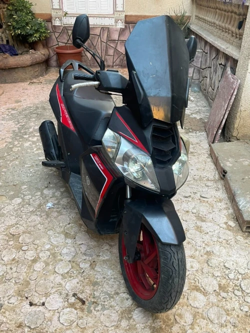 Benelli Caffenero sport 150 2018