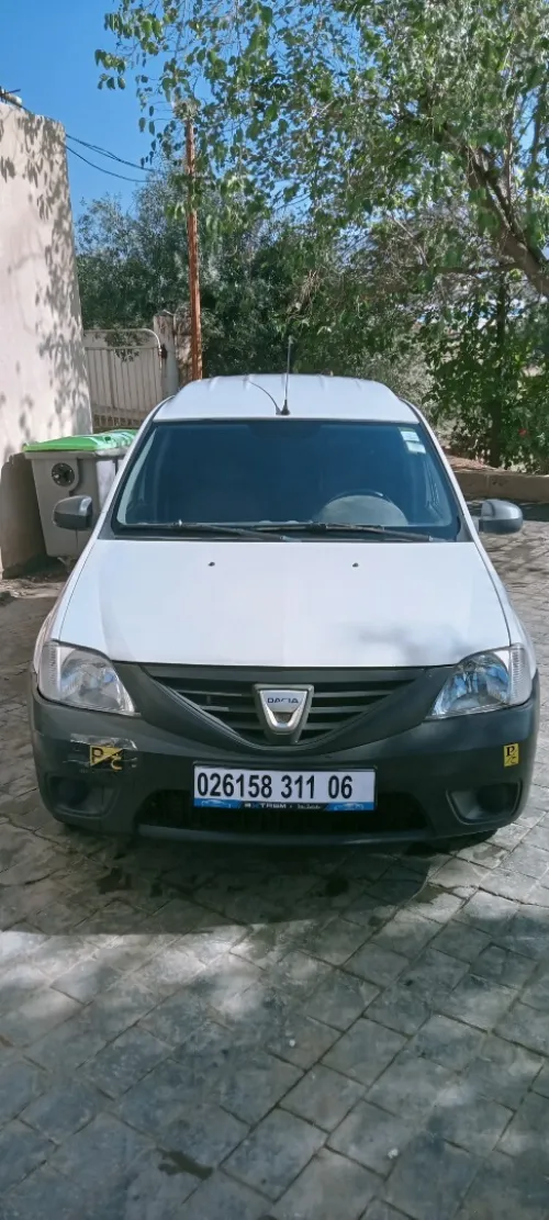 Dacia Logan 2011 