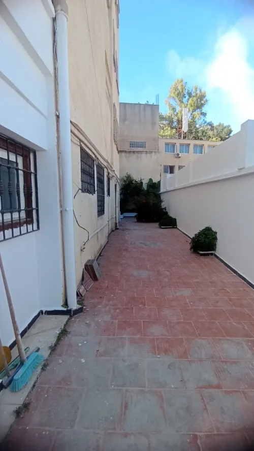 Location Appartement Niveau de villa F4 Alger Hydra