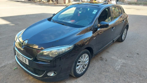 Renault Megane 3 2012 Bosse