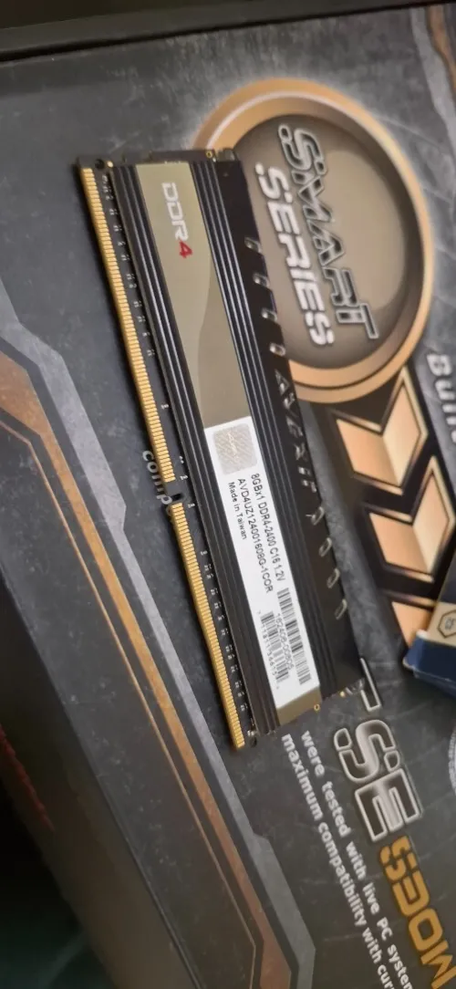 I7 6700k/ gtx geforce gigabyte 960 / Z170 pro gaming carbon /thermaltake 530W/RAM DDR4 8GB 2400MHZ