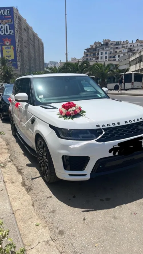 Location de voiture pour mariage avec chauffeur 