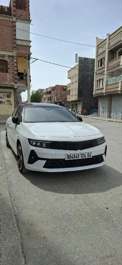 Opel Astra 2024 