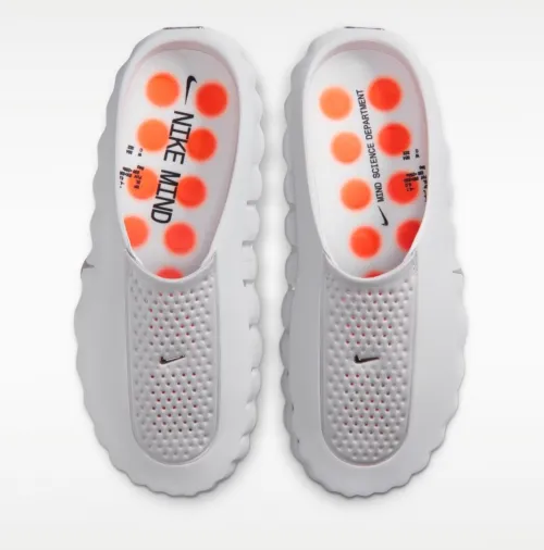 Nike mind 47 et demi = 46