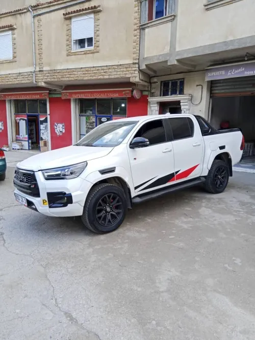 Toyota Hilux GR 2024 