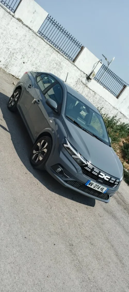 Dacia Logan 2025 Extrême