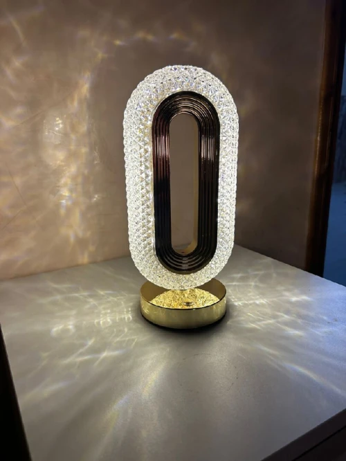 مصباح LED فاخر