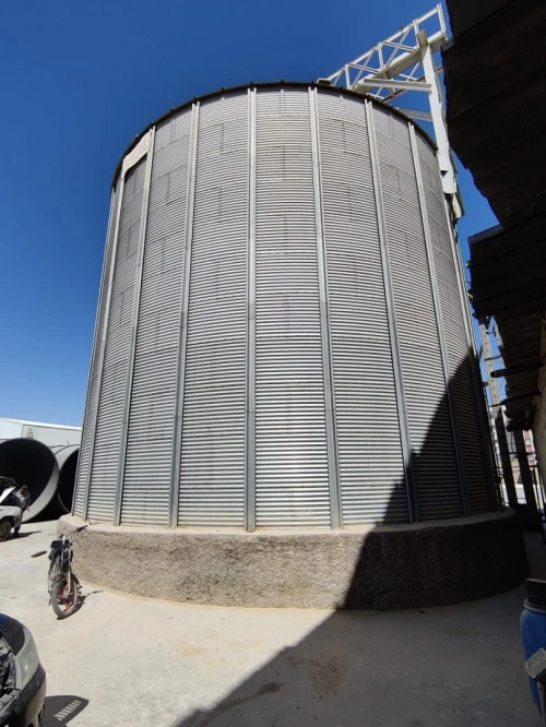 Silo de 1000 Tonnes 14 mètre de diamètre a fond plat de Marque OBIAL