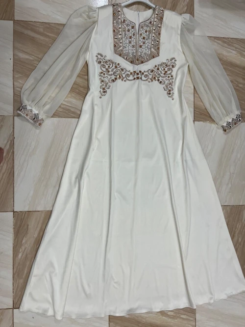 Robe soirée en satin russe
