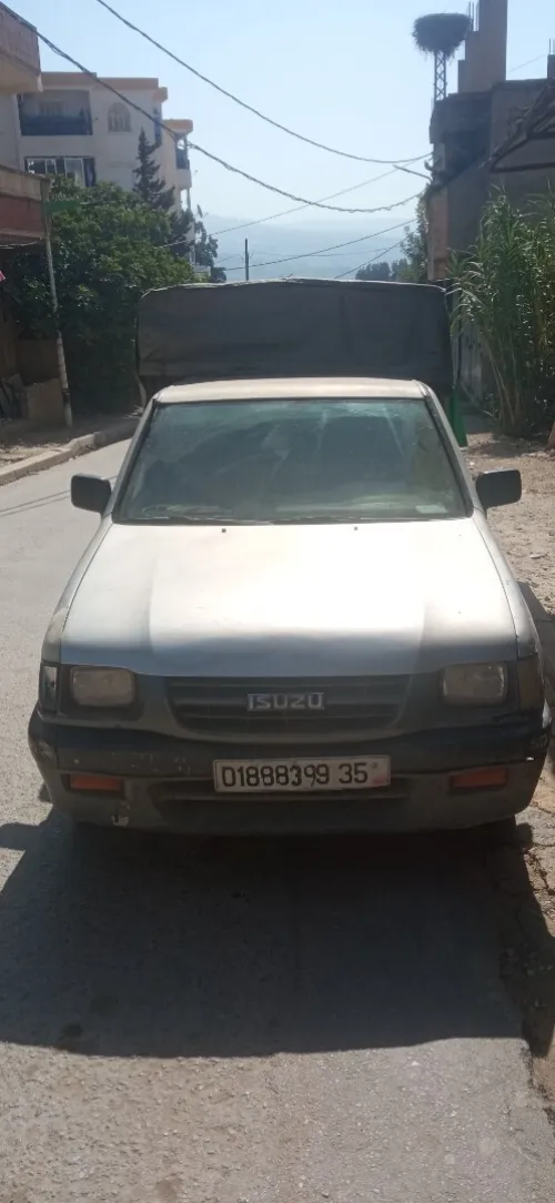 Isuzu Isuzu 1999 Isuzu