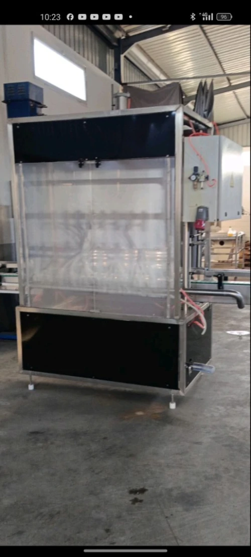 Remplisseuse 8 bec automatique 