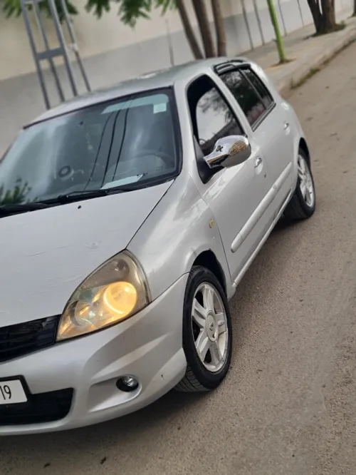 Renault Clio Campus 2012 Extreme