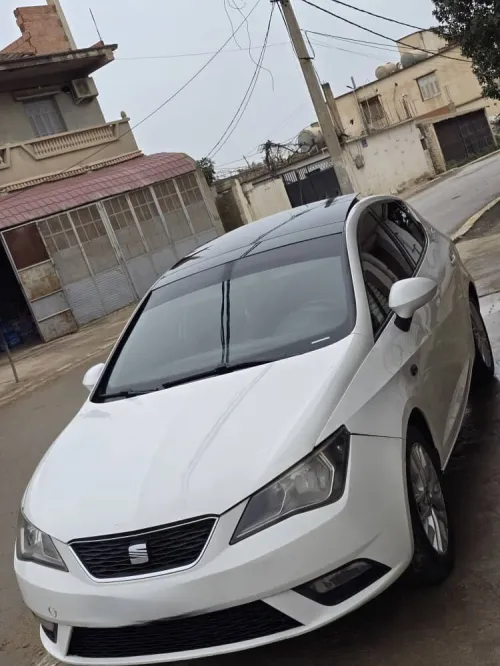 Seat Ibiza 2015 Fully +Toit ouvrant