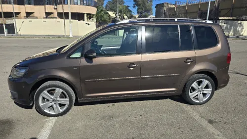 Volkswagen Touran 2015 Cup