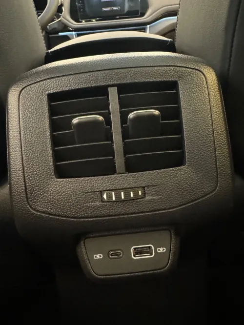 Volkswagen Tharu 2026 Xr