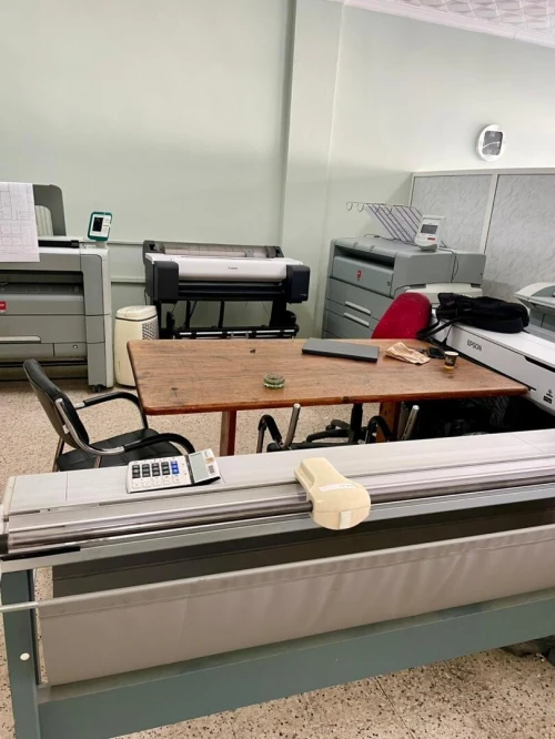Centre de tirage, impression, numérisation, scan, archivage numérique professionnel 