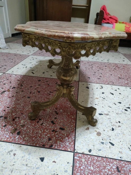 Table en bronze et marbre 