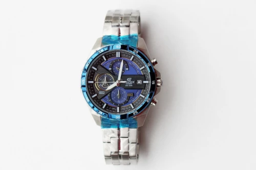 SOLDE: Montres CASIO EFR-556DB-2