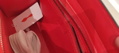 Sac à mains pour femmes CHRISTIAN LOUBOUTIN 