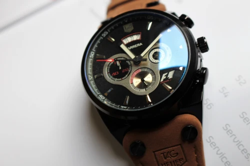 PROMO: Montres TAG HEUER F1: 5.000 DA