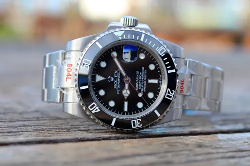 Montres de Luxe ROLEX SUBMARINER