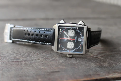 Montre TAG Heuer Monaco Noire 