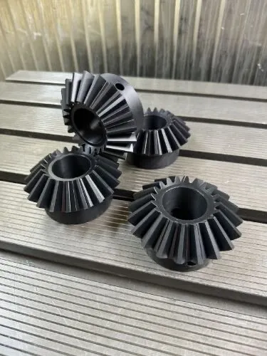 Usinage Mécanique de Précision . Pièces Industrielles
