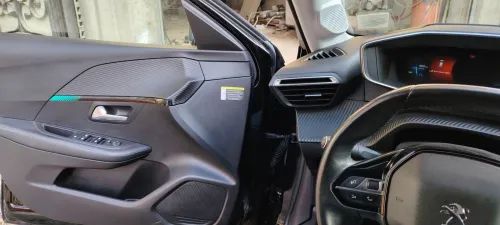 Peugeot 208 2022 Allure pack
