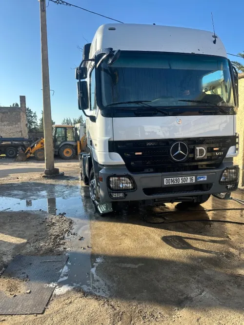 Mercedes Actros 