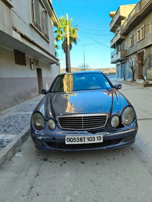 Mercedes Classe E 2003 E220