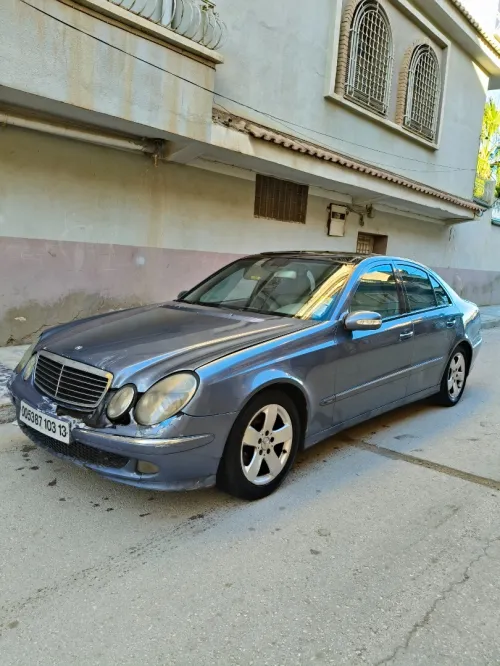 Mercedes Classe E 2003 E220