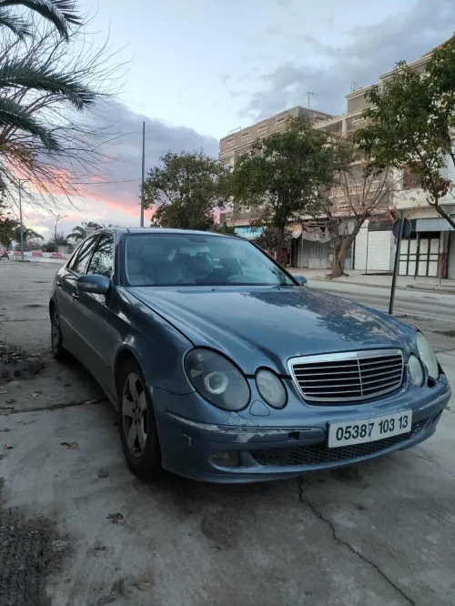 Mercedes Classe E 2003 E220