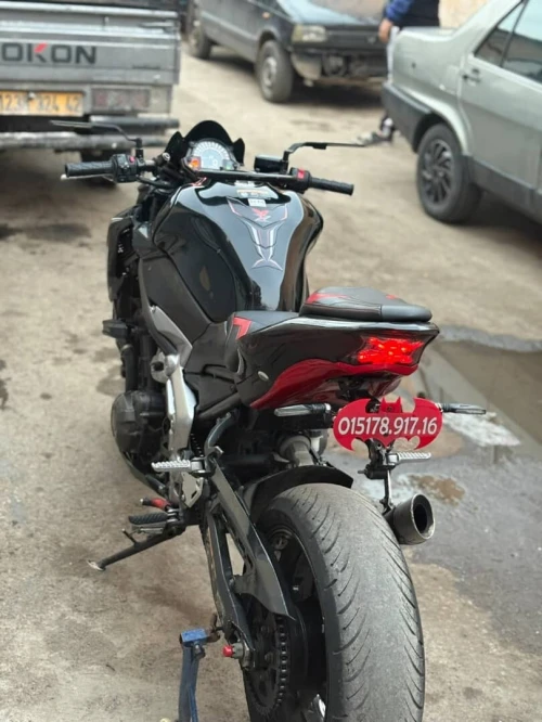 KAWAZAKI Z900 2017