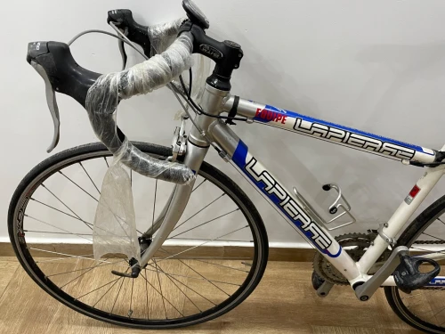 Vente vélo de course (de route) lapierre بيع دراجة سباق