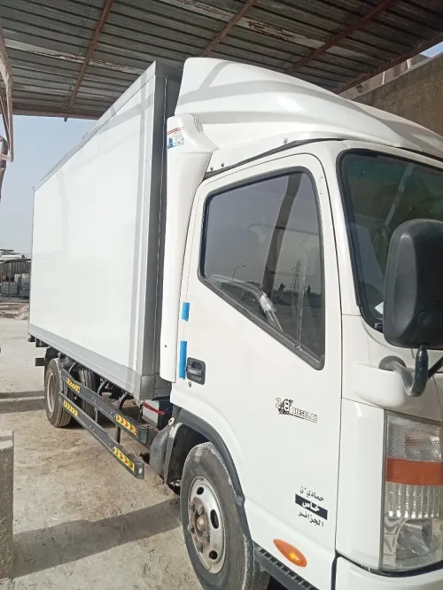 Fabrication de conteneur pour camion تصنيع حاويات الشاحنات