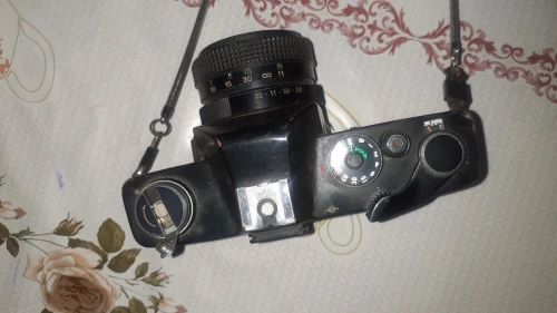 Appareil photo semi-automatique 