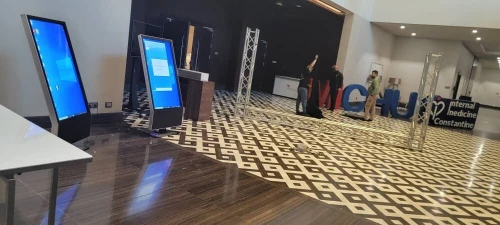 Location de totem tactile interactif