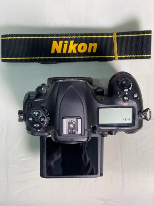 Nikon D500