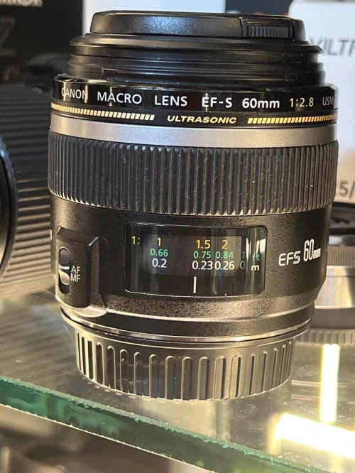 Canon ef-s 60mm 2.8 macro usm