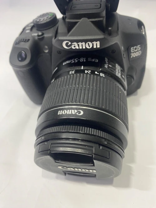 Canon 700d + 18-55mm is stm 