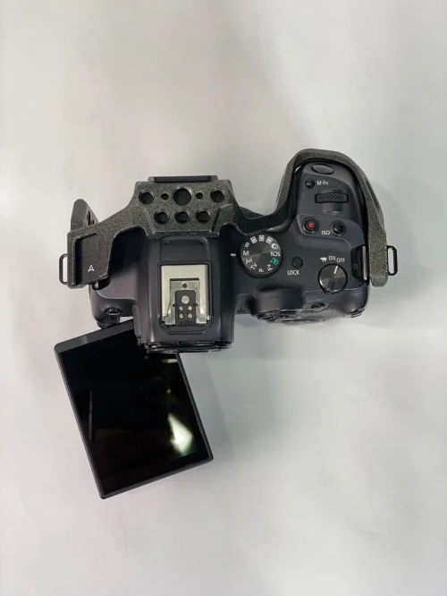 CANON EOS R7