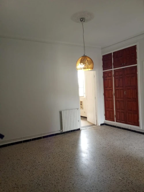 Location Appartement Niveau de villa F3 Alger Cheraga