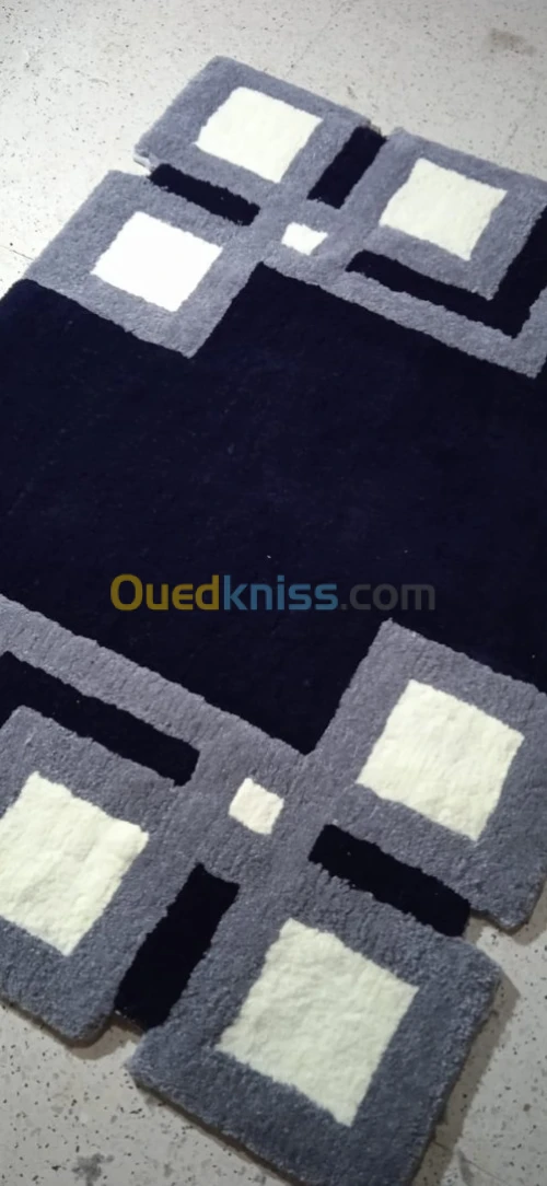 tapis en laine personalisé