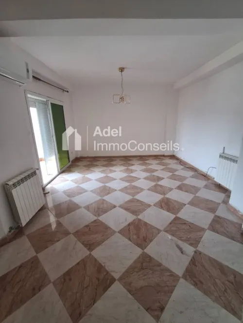 Location Appartement F5 Annaba Annaba