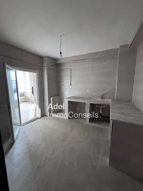 Location Appartement F4 Annaba Annaba