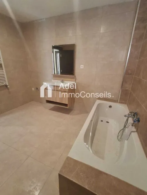 Location Appartement F4 Annaba Annaba